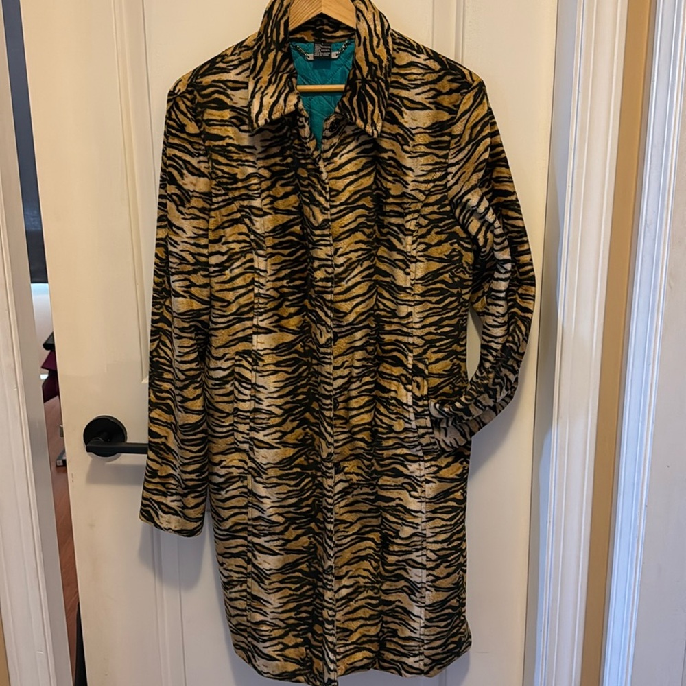 Guess leopard coat size large